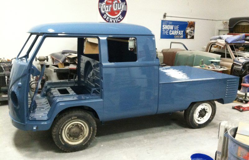 AUC-VWvans2.jpg